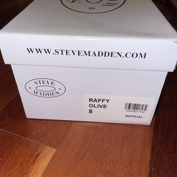 Steve Madden Sandals - Picture 5 of 5